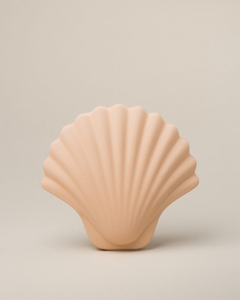 Ecru Seashell vase