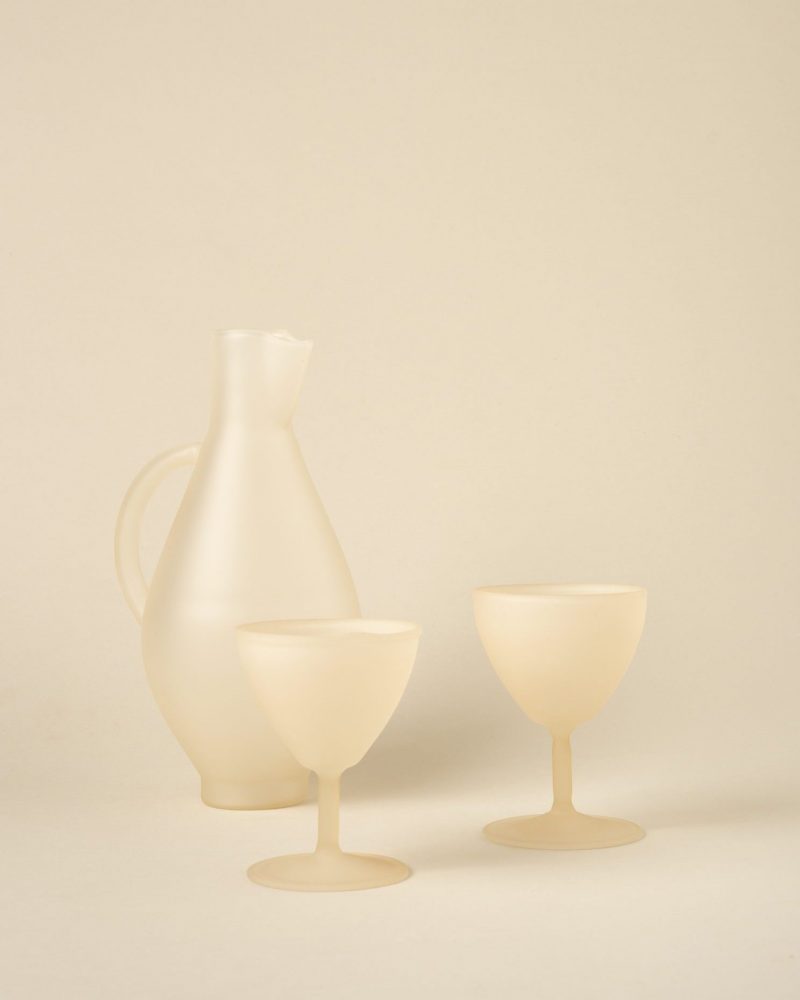 Ecru pitcher Set